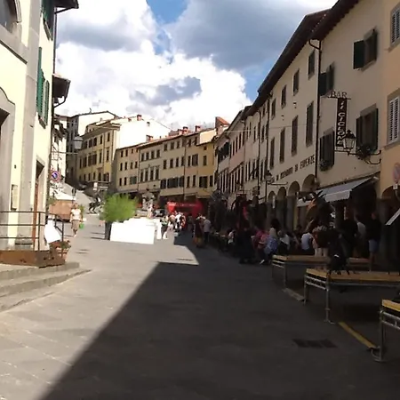 La Piazza 1 Stia