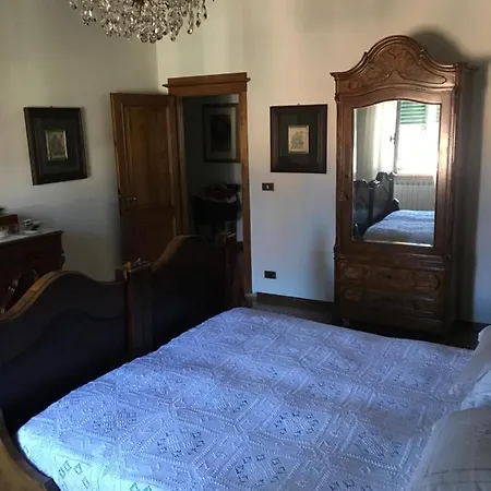 La Piazza 1 * Stia