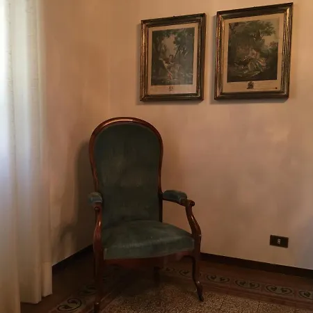 La Piazza 1 Pensión