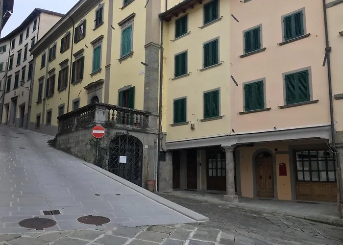 La Piazza 1